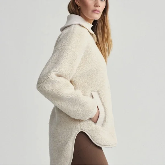 Varley Cream Teddy Jacket - Picture 3 of 6